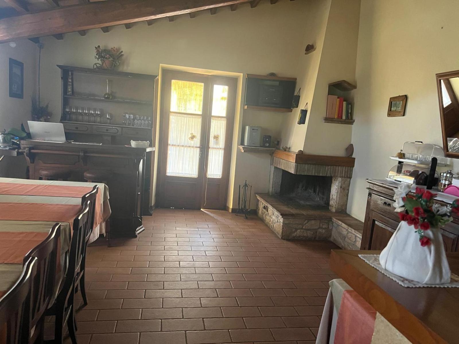 Agriturismo La Castellina Сатурнія Екстер'єр фото
